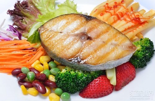 為什么我們應該每周吃點魚？八大理由